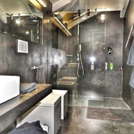 Апартаменты Skyline Retreat